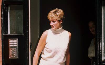 Princess Diana Portrait Sells For 10 Times Expected Price - etcanada.com