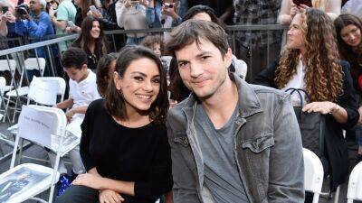 Mila Kunis and Ashton Kutcher Have an Open Bathroom Door Policy With Their Kids - www.glamour.com
