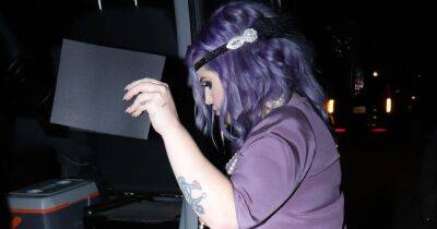 Kelly Osbourne shows off growing baby bump as she leaves mum Sharon's 70th party - www.ok.co.uk