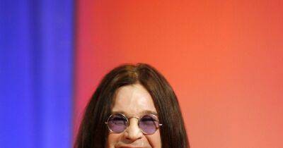 Ozzy Osbourne once painted hotel room with 'blood of a shark'￼ - www.wonderwall.com - Paris