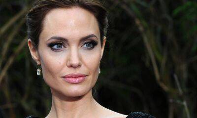 Angelina Jolie enjoys heartfelt family reunion in NYC with daughter Zahara - hellomagazine.com - Los Angeles - New York