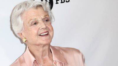 Angela Lansbury Appreciation: This Titan of Stage, Film and TV Moved Generations of Fans - thewrap.com - London - New York - Los Angeles