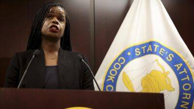 Chicago crime frustrations mount against State's Attorney Kim Foxx as 'mass exodus' continues: source - www.foxnews.com - California - Chicago - Illinois - county Cook