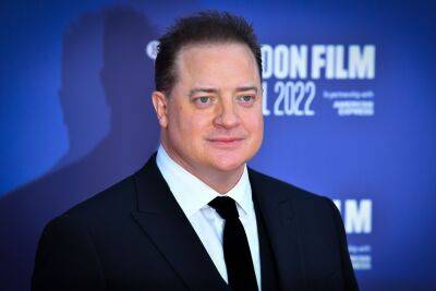 Brendan Fraser Is In Tears Again After Receiving 5-Minute Standing Ovation For ‘The Whale’ At London Film Festival - etcanada.com