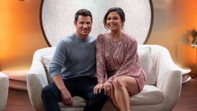 Nick and Vanessa Lachey Tease the Most Shocking Moment of 'Love Is Blind' Season 3 (Exclusive) - www.etonline.com - Texas - New Jersey - county Dallas