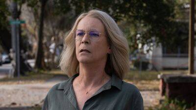 Jamie Lee Curtis Reflects on 'Emotional' Goodbye to Laurie Strode With 'Halloween Ends' (Exclusive) - www.etonline.com