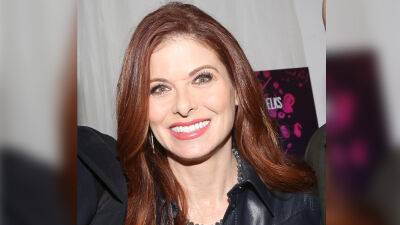 Debra Messing In Advance Talks To Join Robert De Niro In Warner Bros Barry Levinson Mob Pic ‘Wise Guys’ - deadline.com - USA - Italy