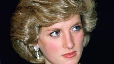 How 'The Crown' Will Reportedly Depict the Death Of Princess Diana - www.glamour.com