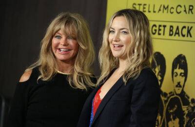 Kate Hudson Admits Her Mom Goldie Hawn Was ‘Right In My Vagina With Headlight Reading Glasses On’ When She Gave Birth To Her Kids - etcanada.com - county Craig