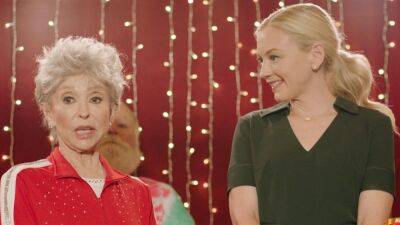 Rita Moreno and Emily Kinney Star in Melissa Joan Hart's Lifetime Christmas Movie: Watch Promo (Exclusive) - www.etonline.com - Santa - county Kinney