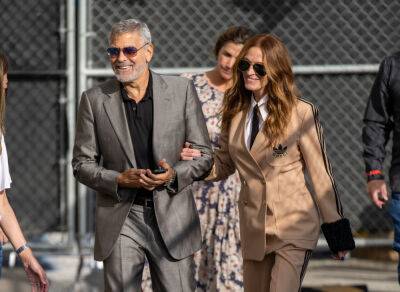 Julia Roberts Saved George Clooney’s Contact Number As ‘Batman Cell’ - etcanada.com