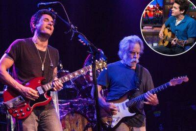 Grateful Dead’s Bob Weir has crowd sing Happy Birthday to John Mayer - nypost.com