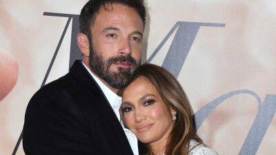 How Jennifer Lopez and Ben Affleck Are Planning the Holidays With Their Exes - www.etonline.com