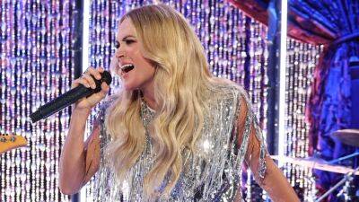 Carrie Underwood's Son Sweetly Blows Her Kisses, Cheers for 'Mommy' During Live Show - www.etonline.com - South Carolina - county Greenville
