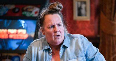 Lorraine Stanley is worlds away from EastEnders character as she glams up at soap awards - www.ok.co.uk