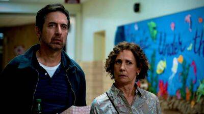 Ray Romano’s Directorial Debut ‘Somewhere in Queens’ Acquired by Lionsgate and Roadside Attractions - thewrap.com - USA - New York - county Queens
