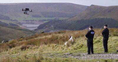 Drone sent up on Saddleworth Moor as police search for remains of Keith Bennett continues - www.manchestereveningnews.co.uk - Manchester