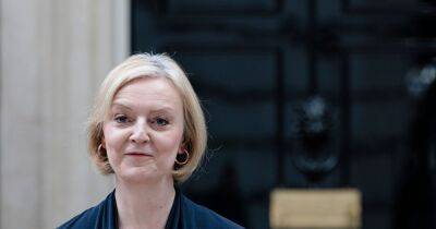 Liz Truss timeline: Everything that happened in 44 days as Prime Minister - www.dailyrecord.co.uk - Beyond