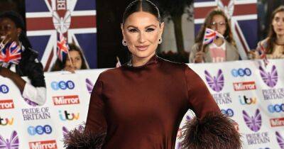 Sam Faiers and Ferne McCann avoid each other on red carpet after voice note drama - www.dailyrecord.co.uk - Britain