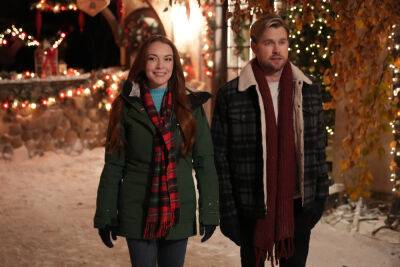 Lindsay Lohan Is ‘Falling For Christmas’ In First Images From Netflix Holiday Movie - etcanada.com - Ireland