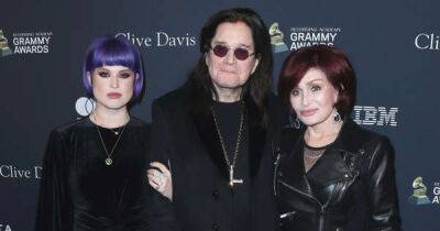 Kelly Osbourne says her parents have been 'incredible' throughout her pregnancy - www.msn.com