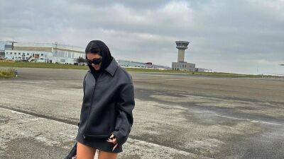 Kylie Jenner Says Au Revoir to Paris in An All-Leather Airport Look - www.glamour.com - Paris