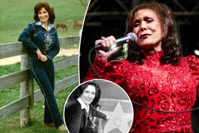 Loretta Lynn, ‘Coal Miner’s Daughter’ icon and country singer, dead at 90 - nypost.com - Kentucky - Tennessee - state Washington - county Webb - county Mills