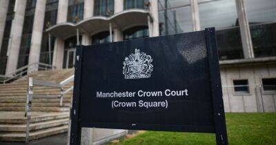 Man 'punched taxi driver and made racially abusive comments', trial hears - www.manchestereveningnews.co.uk - Manchester - Pakistan