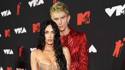 Megan Fox Gives Machine Gun Kelly a Surprising Makeover on Instagram Live -- But He Refuses This Addition - www.etonline.com - London