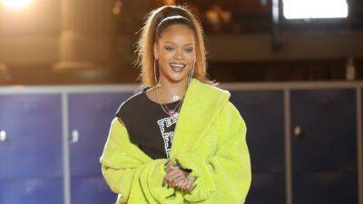Rihanna Admits She's 'Nervous' for 2023 Super Bowl Halftime Show - www.etonline.com