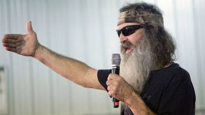 Biopic Of ‘Duck Dynasty’ Patriarch Phil Robertson Wraps Production, Sets Theatrical Release - deadline.com - New York - state Louisiana