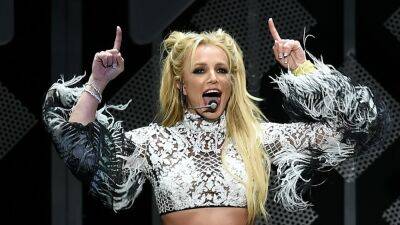 Britney Spears Got Her Shortest Haircut Yet—See Pics - www.glamour.com - county Early