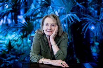 ‘Happening’ Novelist Annie Ernaux Wins Nobel Prize in Literature - deadline.com - France - Russia