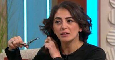 Lorraine viewers in tears as Elika Ashoori cuts her hair in support of Iranian women - www.ok.co.uk - Britain - USA - Iran