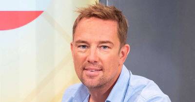 Simon Thomas' fans rally around as he shares photo with his tiny premature baby - www.msn.com