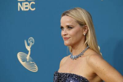 Reese Witherspoon’s Production Company Developing ‘Goldilocks And The Three Bears’ Movie - etcanada.com - Alabama - county Price