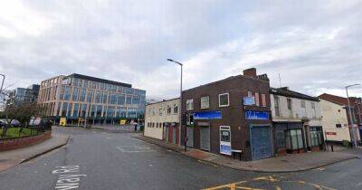 Demolition of ‘unsightly’ buildings to open up ‘vista’ near Stockport train station before more ‘state-of-the-art’ offices go up - www.manchestereveningnews.co.uk - city Stockport