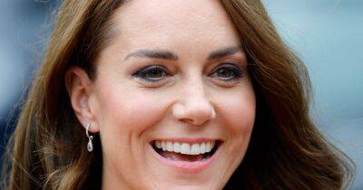 Kate Middleton's earrings had hidden 'female empowerment' meaning on royal visit - www.ok.co.uk - Britain - Greece