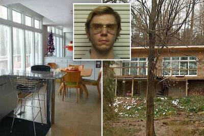 Inside Jeffrey Dahmer’s childhood home where he committed first murder - nypost.com - Ohio - county Bath