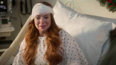 Lindsay Lohan Pulls an ‘Overboard’ in First Trailer for Netflix’s ‘Falling for Christmas’ (Video) - thewrap.com - county Sierra