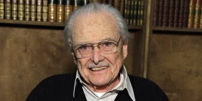 Why Mr. Feeny Actor William Daniels Turned Down His Iconic 'Boy Meets World' Role Twice - www.justjared.com