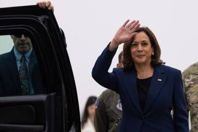 Kamala Harris heads to Texas for dinner with mega-donors, but should she visit the border too? - www.foxnews.com - New York - New York - Texas - county Harris