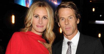 Julia Roberts shares rare glimpse into life with three children and husband Danny Moder in new interview - www.msn.com - California