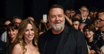 Russell Crowe is not married to Britney Theriot - www.msn.com - Italy - Rome