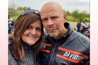 Husband Thinks It’s 1993 After Waking Up From Near-Fatal Motorcycle Accident -- & Renews Vows With Wife Months Later! - perezhilton.com - USA - Virginia