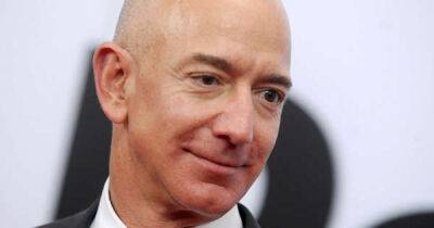 Jeff Bezos vows to give away most of his fortune - www.msn.com - city Sanchez - county Scott