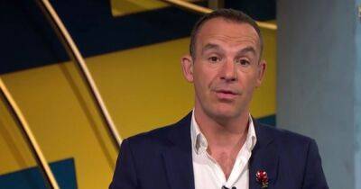Martin Lewis shares Christmas shopping tips as he warns of common mistake to avoid - www.dailyrecord.co.uk - Beyond