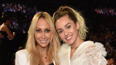 Miley Cyrus Looked Exactly Like Mom Tish Cyrus in ‘Twinning’ Crop Tops and Chanel—See Pics - www.glamour.com