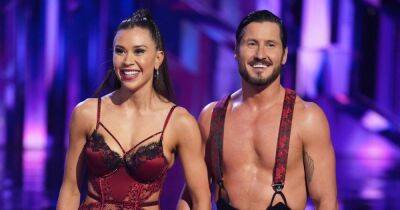 Gabby Windey Explains ‘Dancing With the Stars’ Finale Wardrobe Malfunction: ‘My Foot Got Caught in a Stitch’ - www.usmagazine.com - Chicago - Jersey