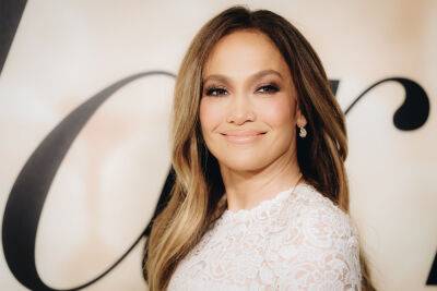 Jennifer Lopez’s Social Media Mysteriously Goes Dark - deadline.com